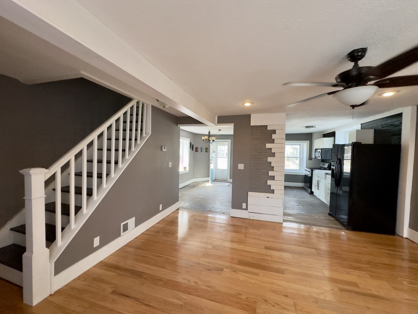 1704 Main Street, Peru, IL 61354