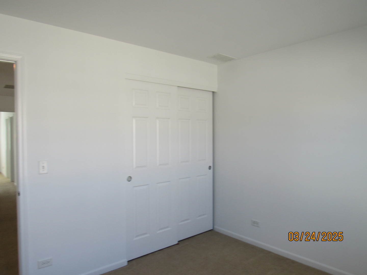 494 S Jade Lane, Round Lake, IL 60073