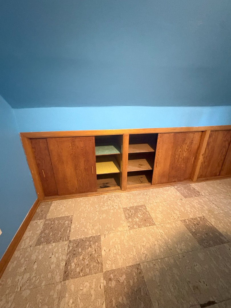 3112 Pearl Avenue, Melrose Park, IL 60164