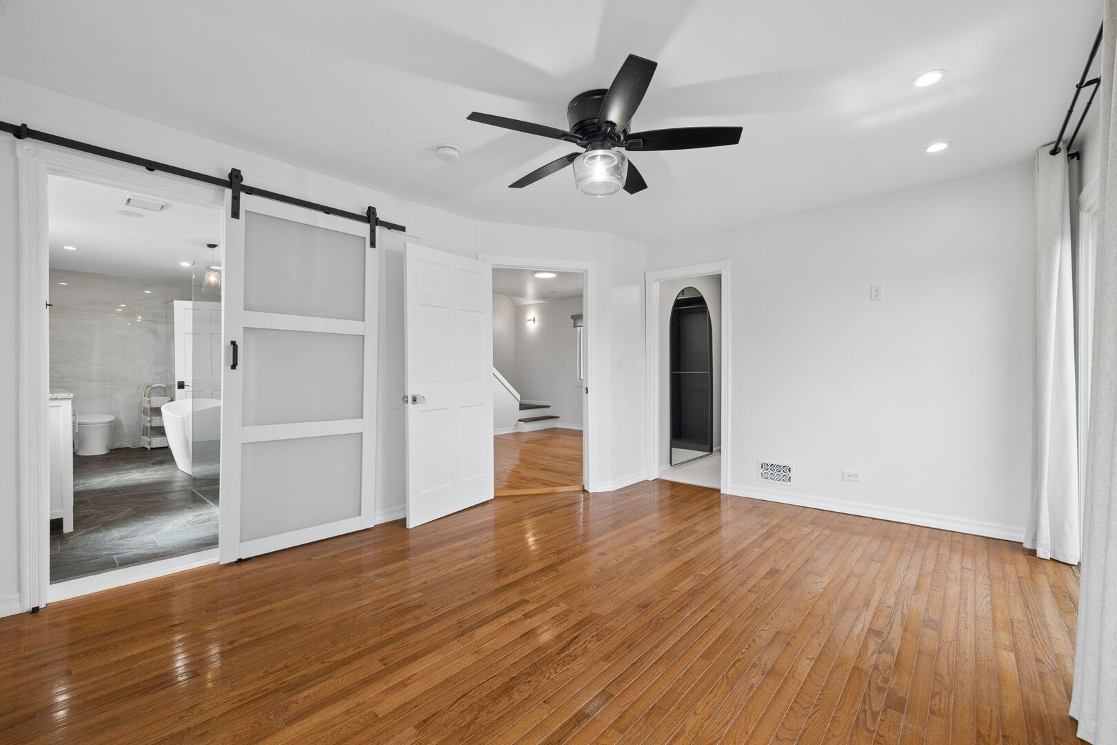 10547 S TROY Street, Chicago, IL 60655
