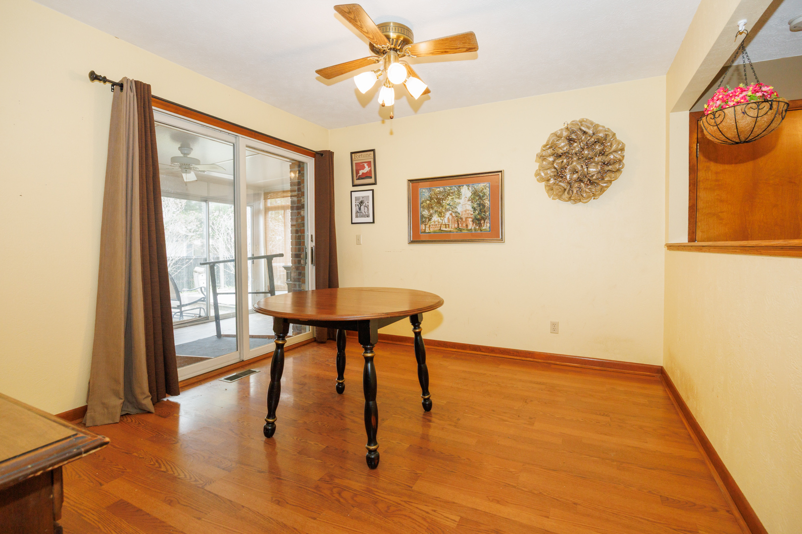 1202 N Linden Street, Normal, IL 61761