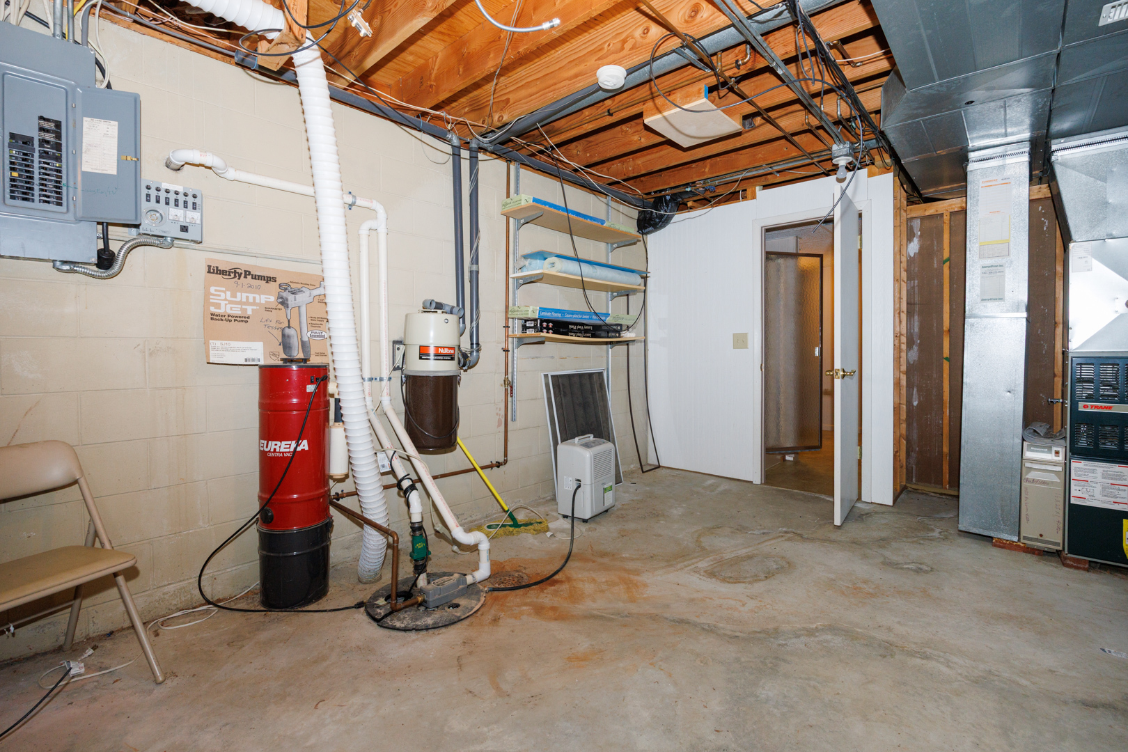 1202 N Linden Street, Normal, IL 61761