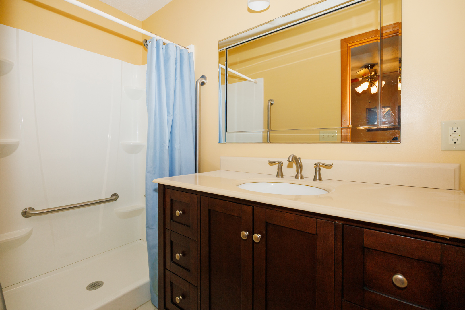 1202 N Linden Street, Normal, IL 61761