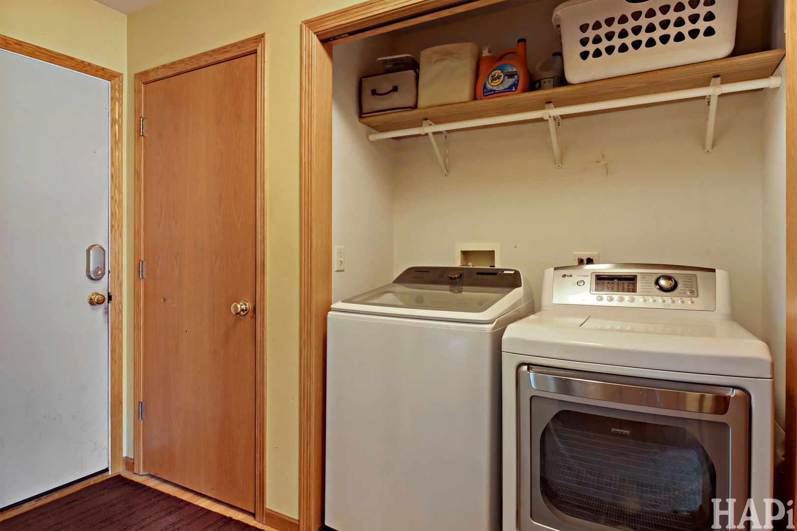 3800 Twin Oaks Drive, Wonder Lake, IL 60097