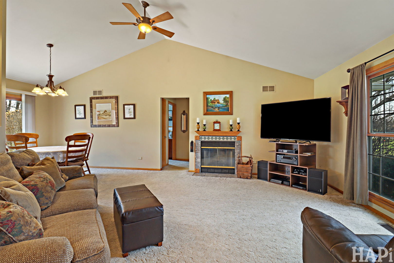 3800 Twin Oaks Drive, Wonder Lake, IL 60097