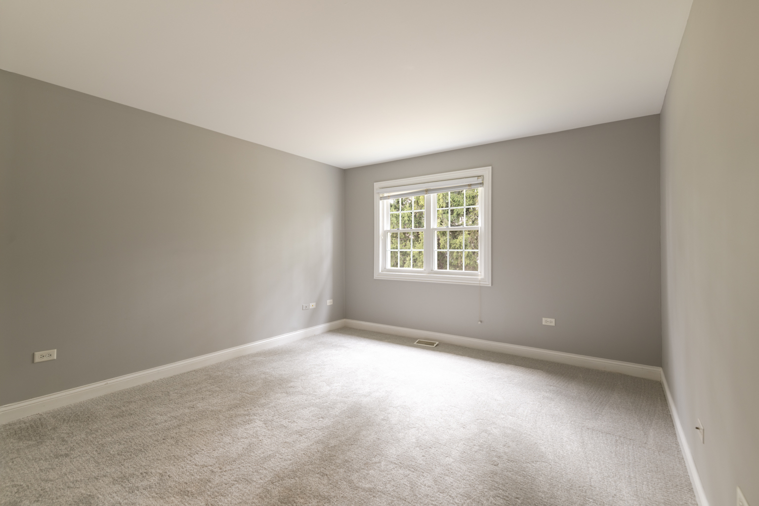 43 Foxcroft Road #43-127, Naperville, IL 60565