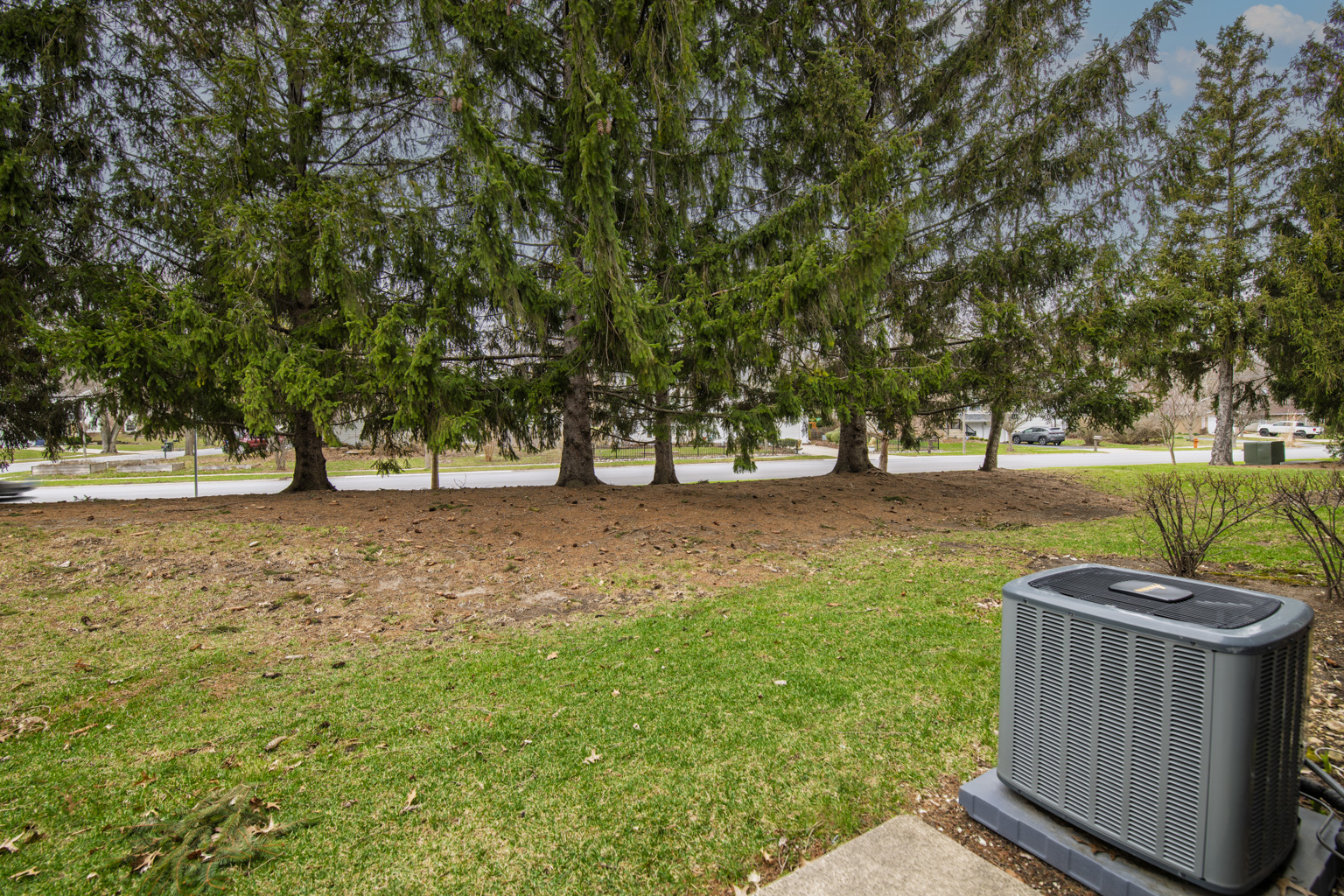 43 Foxcroft Road #43-127, Naperville, IL 60565