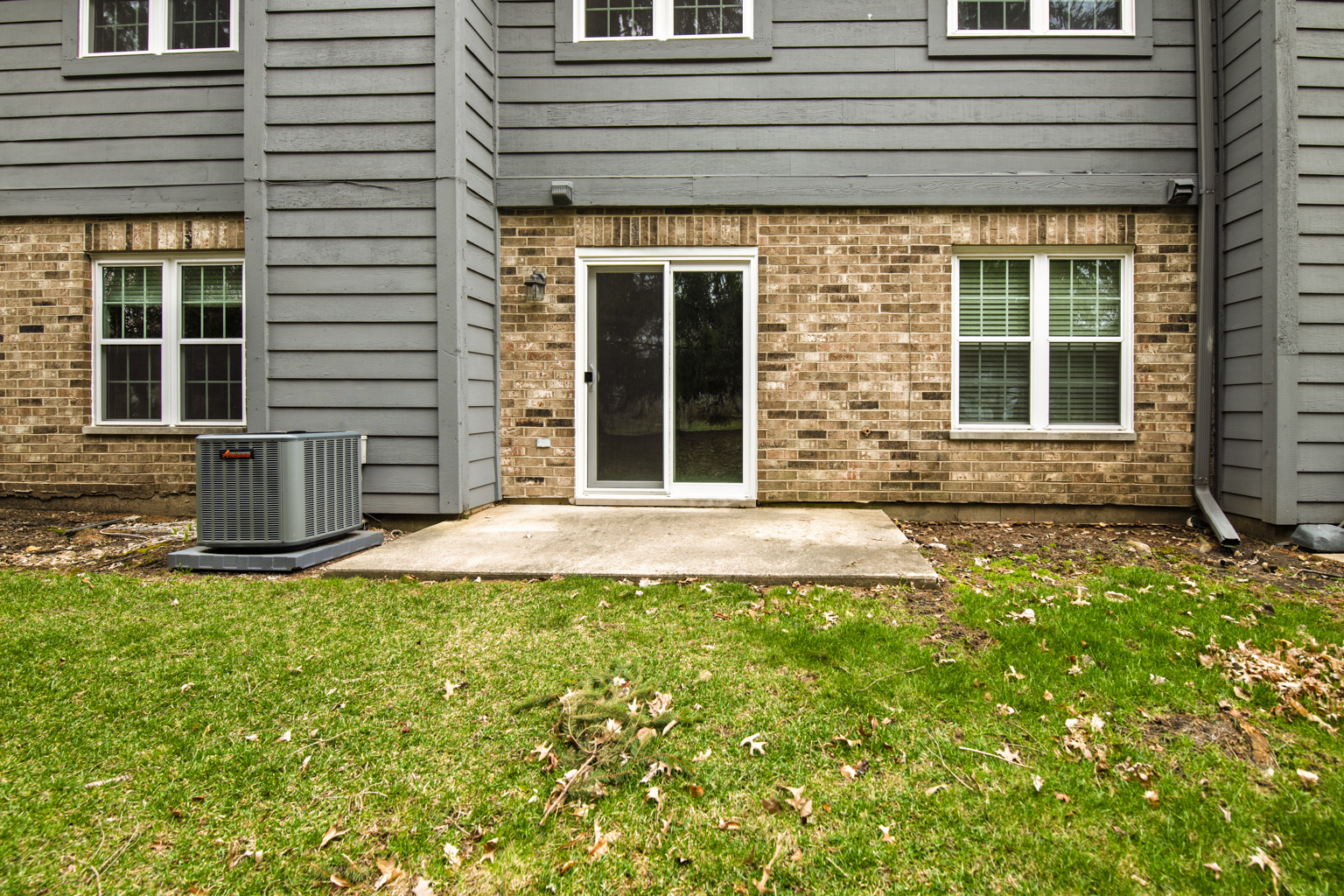 43 Foxcroft Road #43-127, Naperville, IL 60565