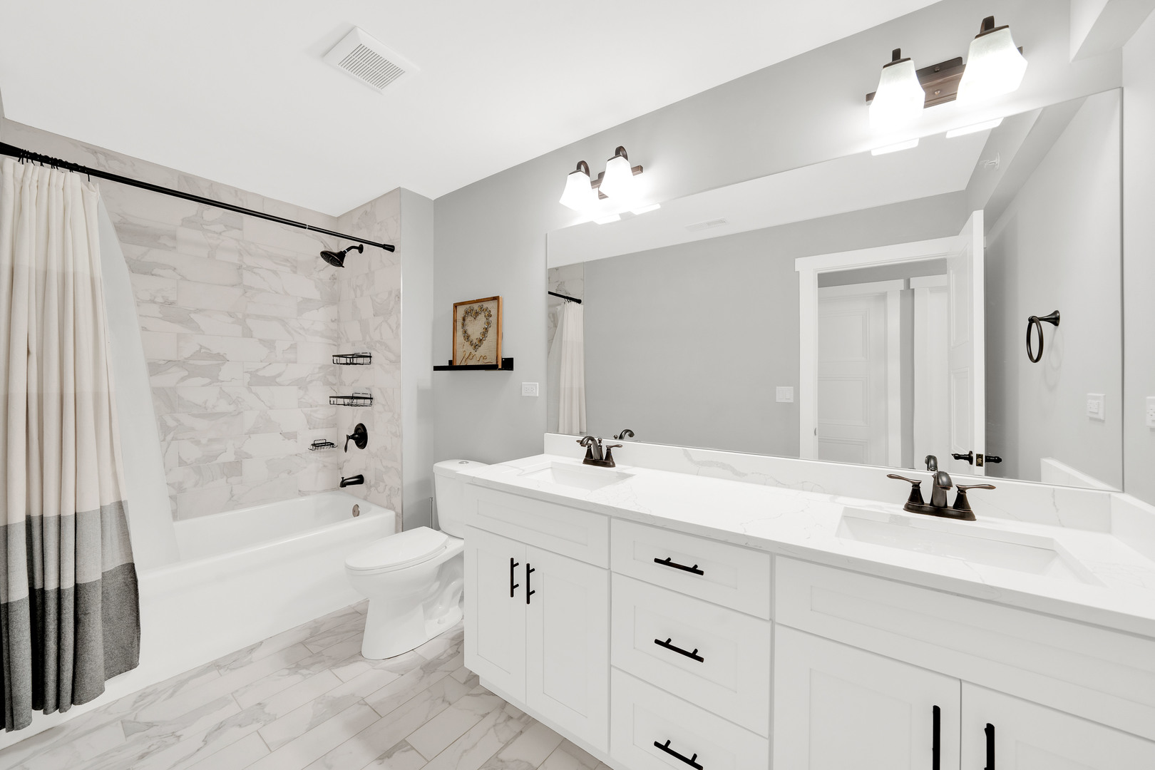 7235 W 71st Street #7235-4, Bridgeview, IL 60455