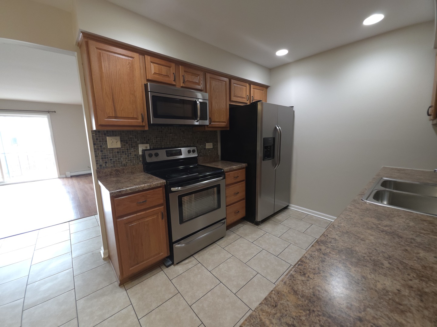 412 E Bailey Road #101, Naperville, IL 60565