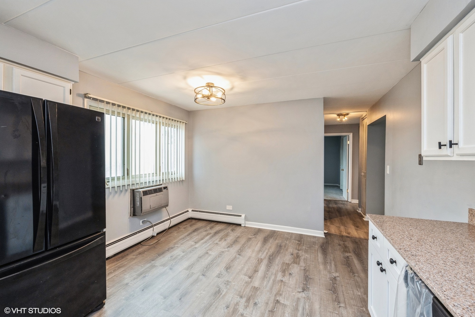 6150 S Kensington Avenue #102, Countryside, IL 60525