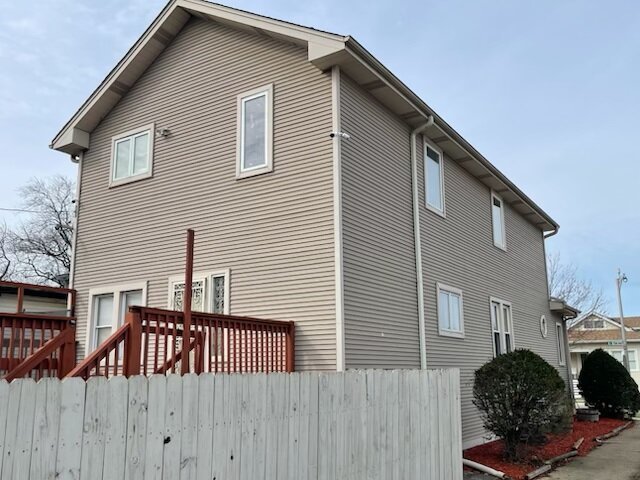 2247 N 73rd Avenue, Elmwood Park, IL 60707