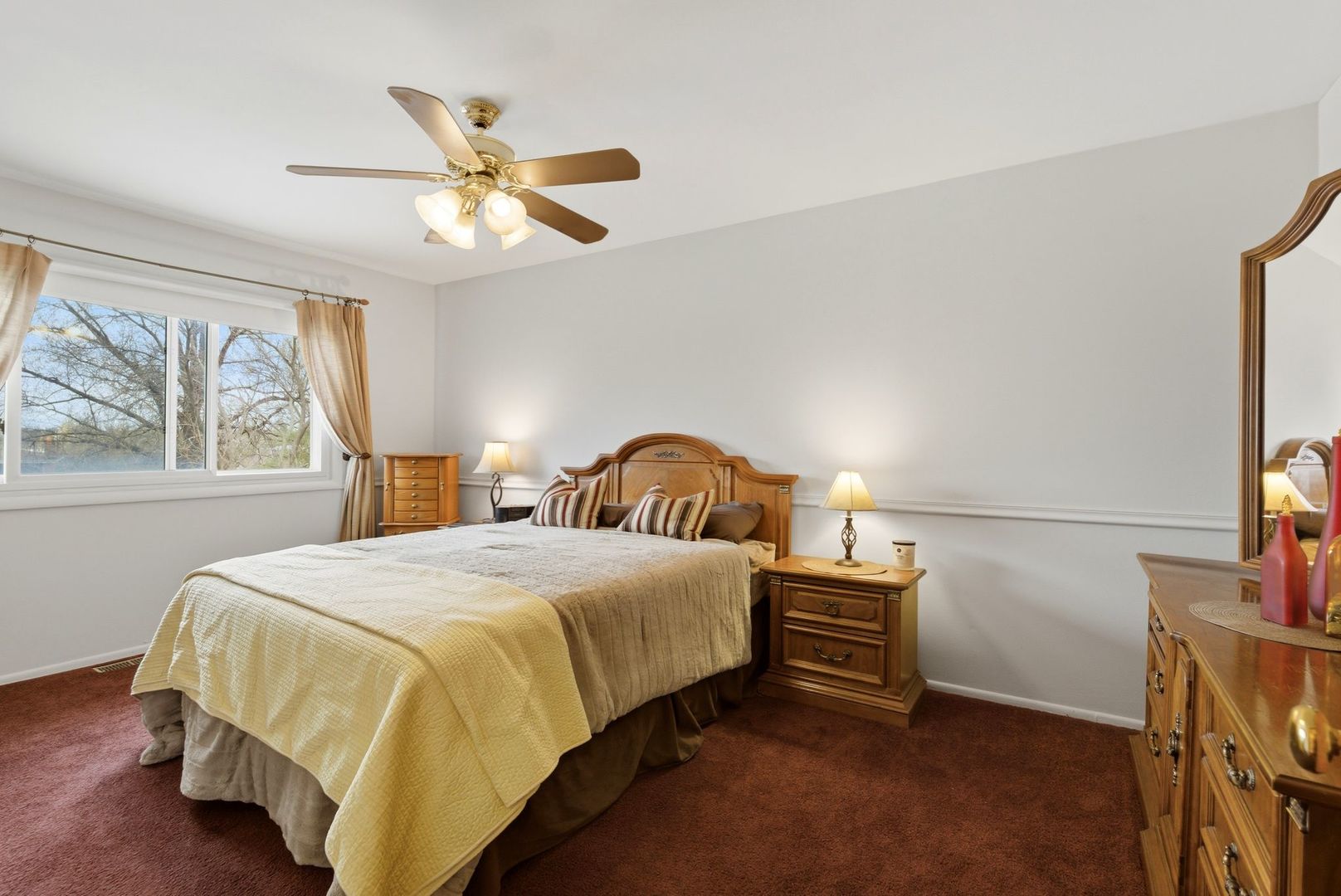 126 June Lane, Lombard, IL 60148