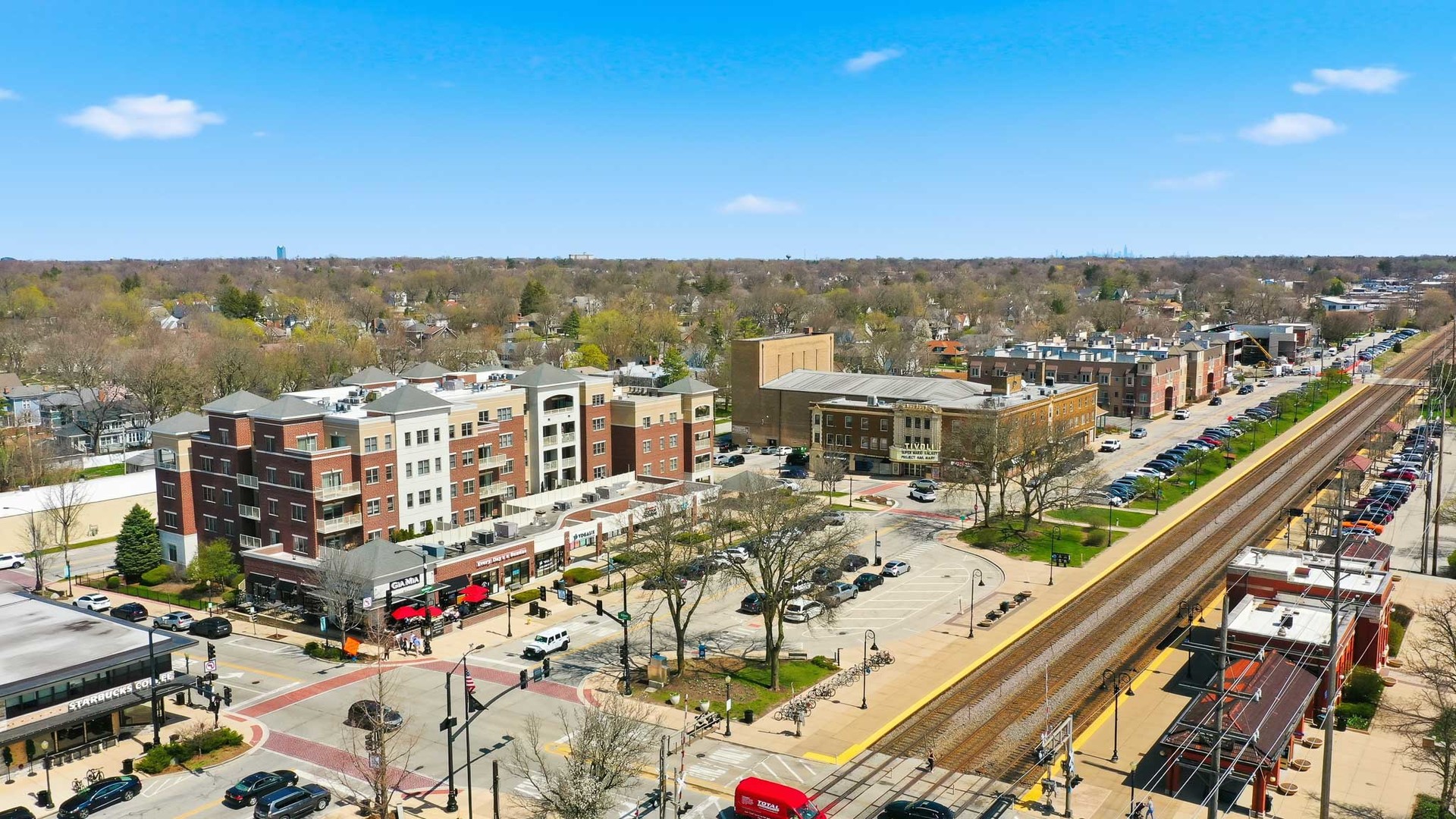 965 Rogers Street #104, Downers Grove, IL 60515