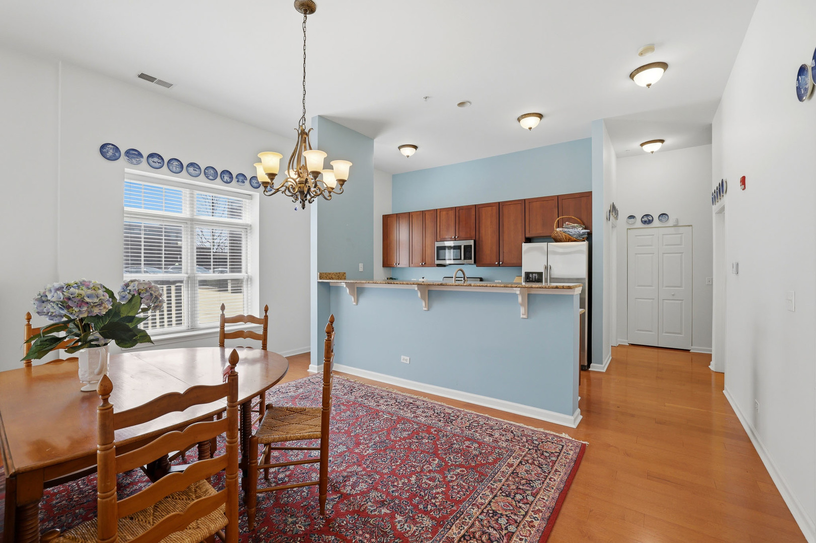 965 Rogers Street #104, Downers Grove, IL 60515