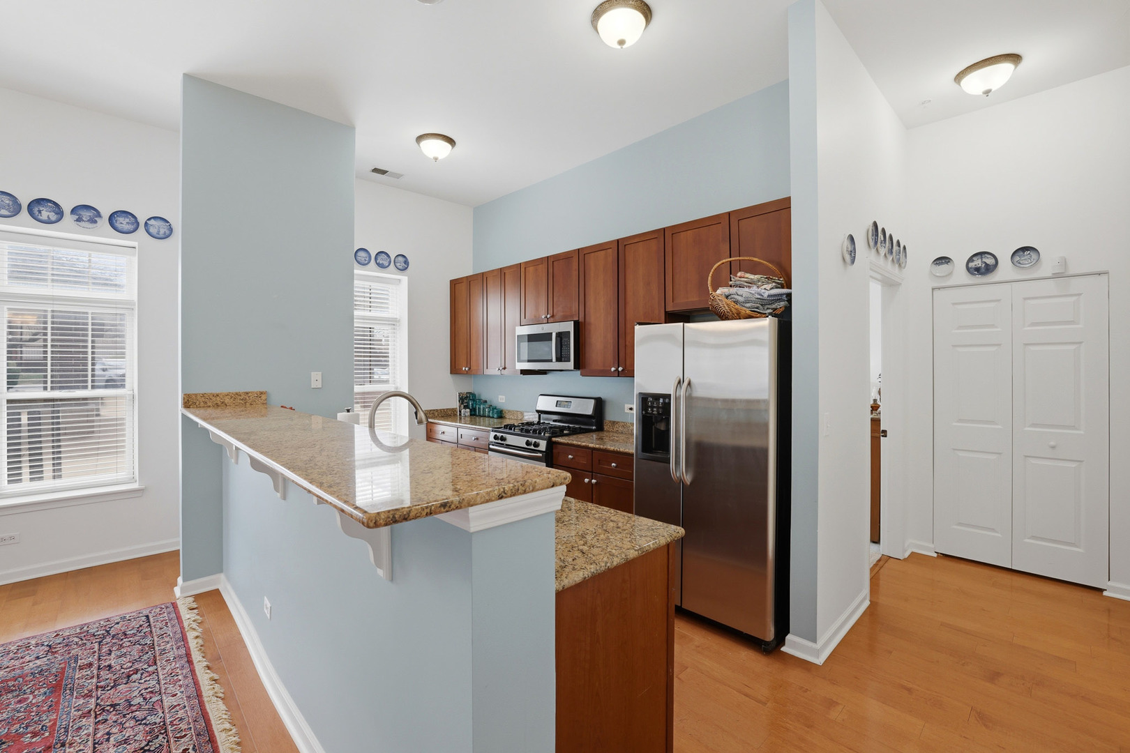 965 Rogers Street #104, Downers Grove, IL 60515