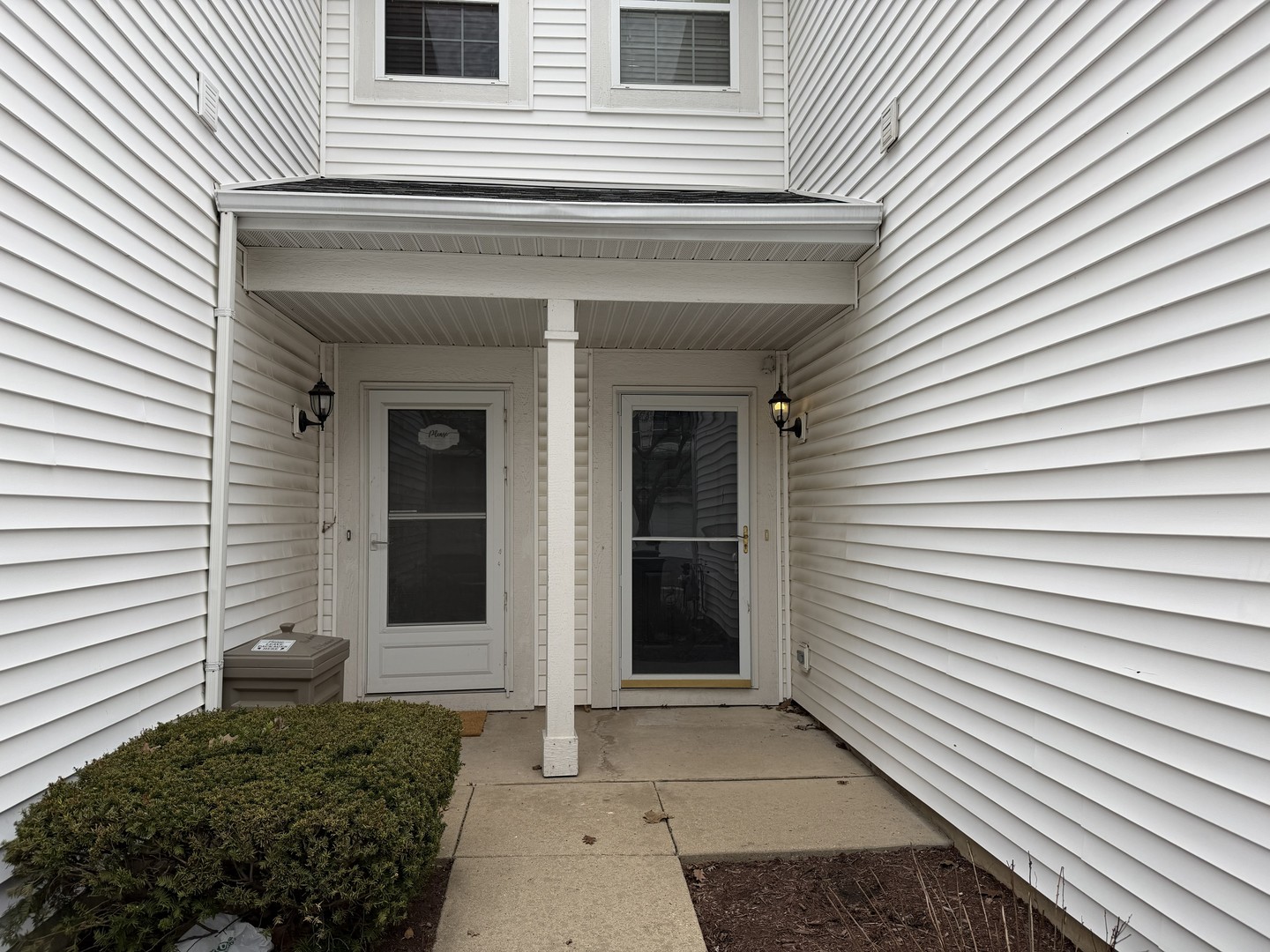 1225 Brookdale Drive, Carpentersville, IL 60110