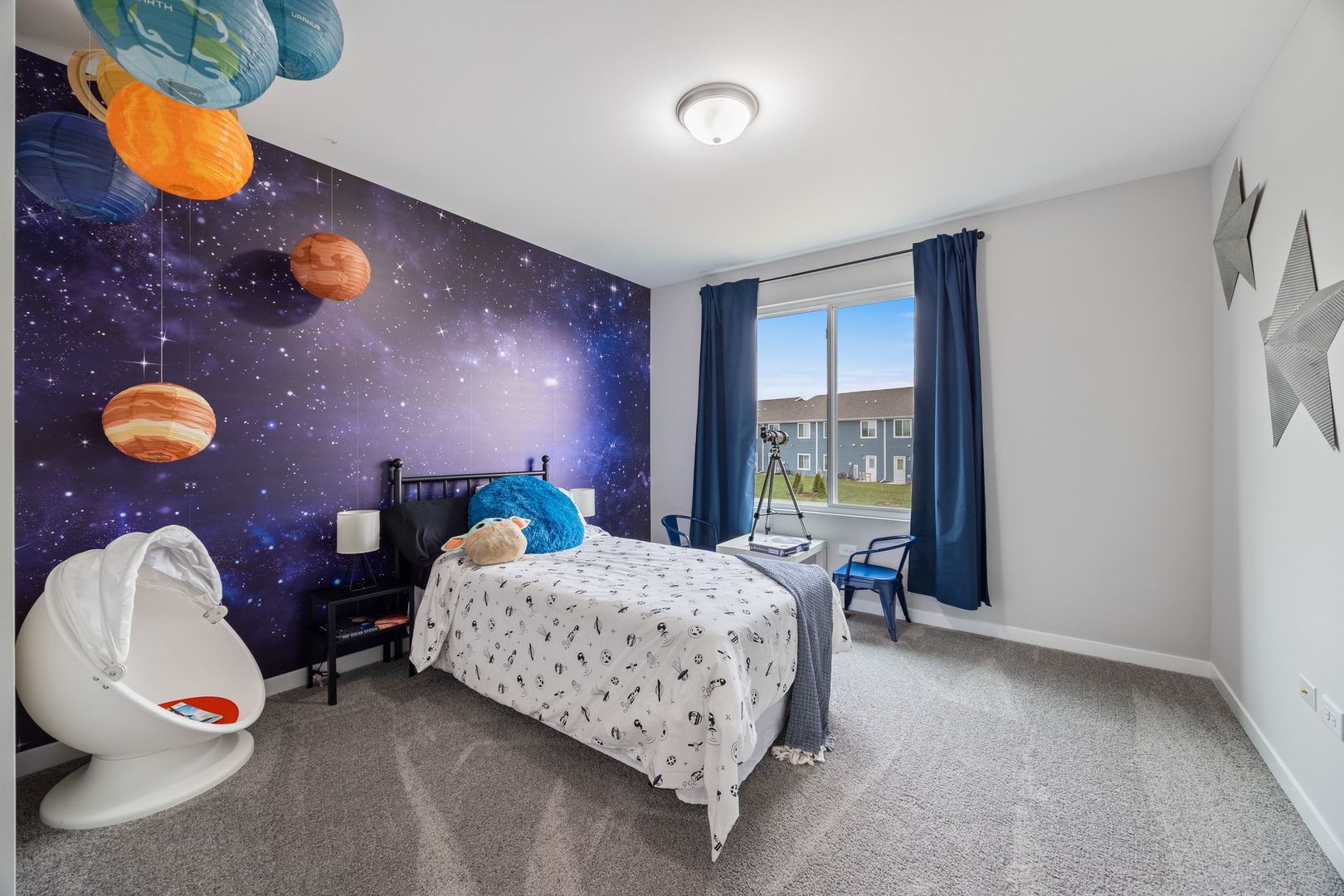 1243 Gillespie Lane, Yorkville, IL 60560