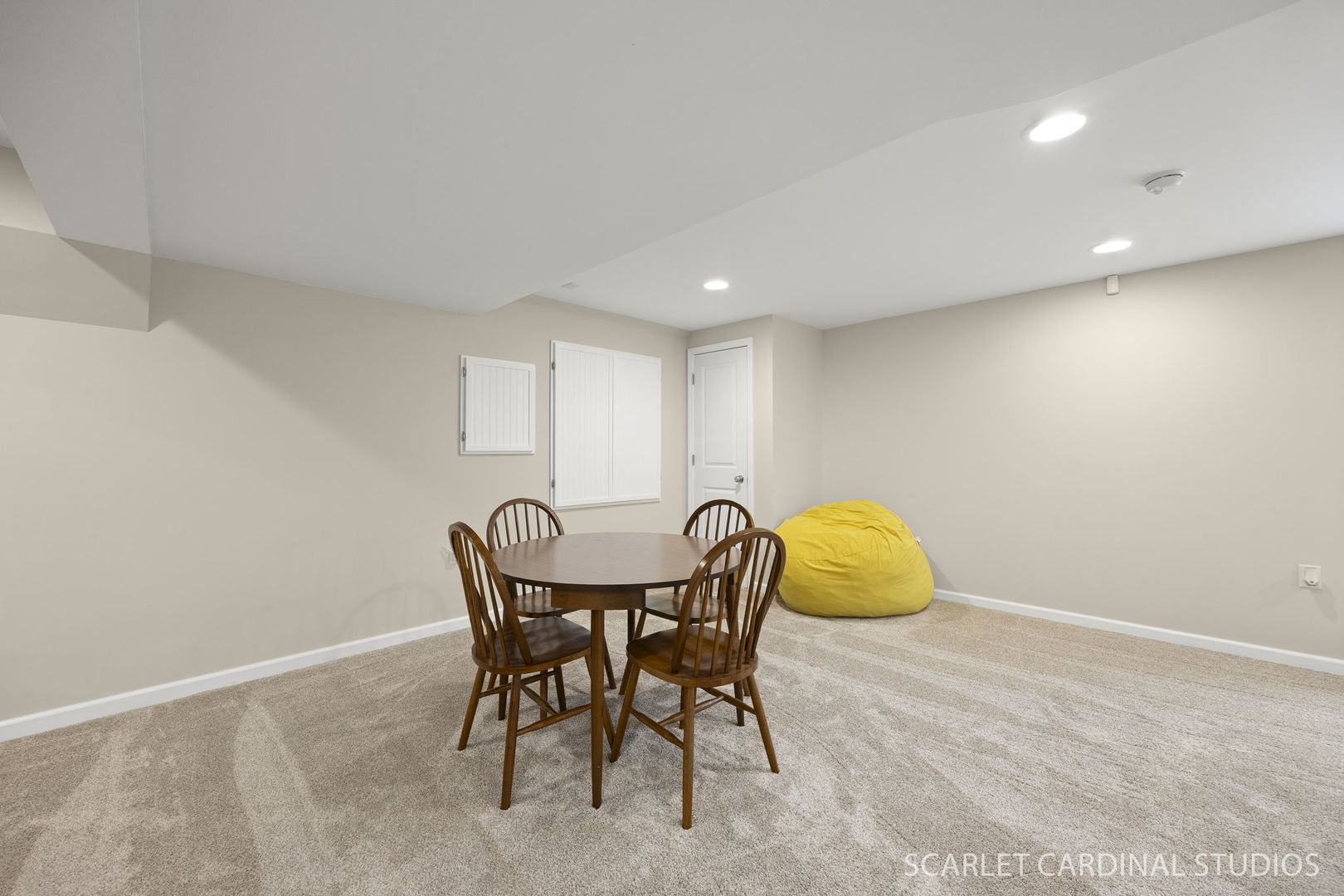 829 Preston Lane, Oswego, IL 60543