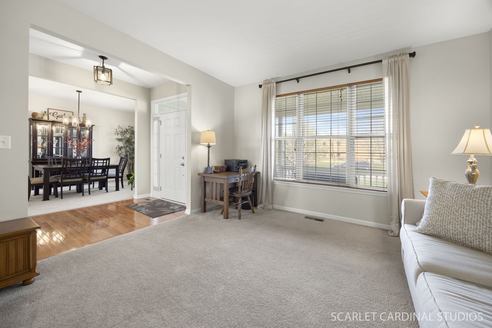 829 Preston Lane, Oswego, IL 60543