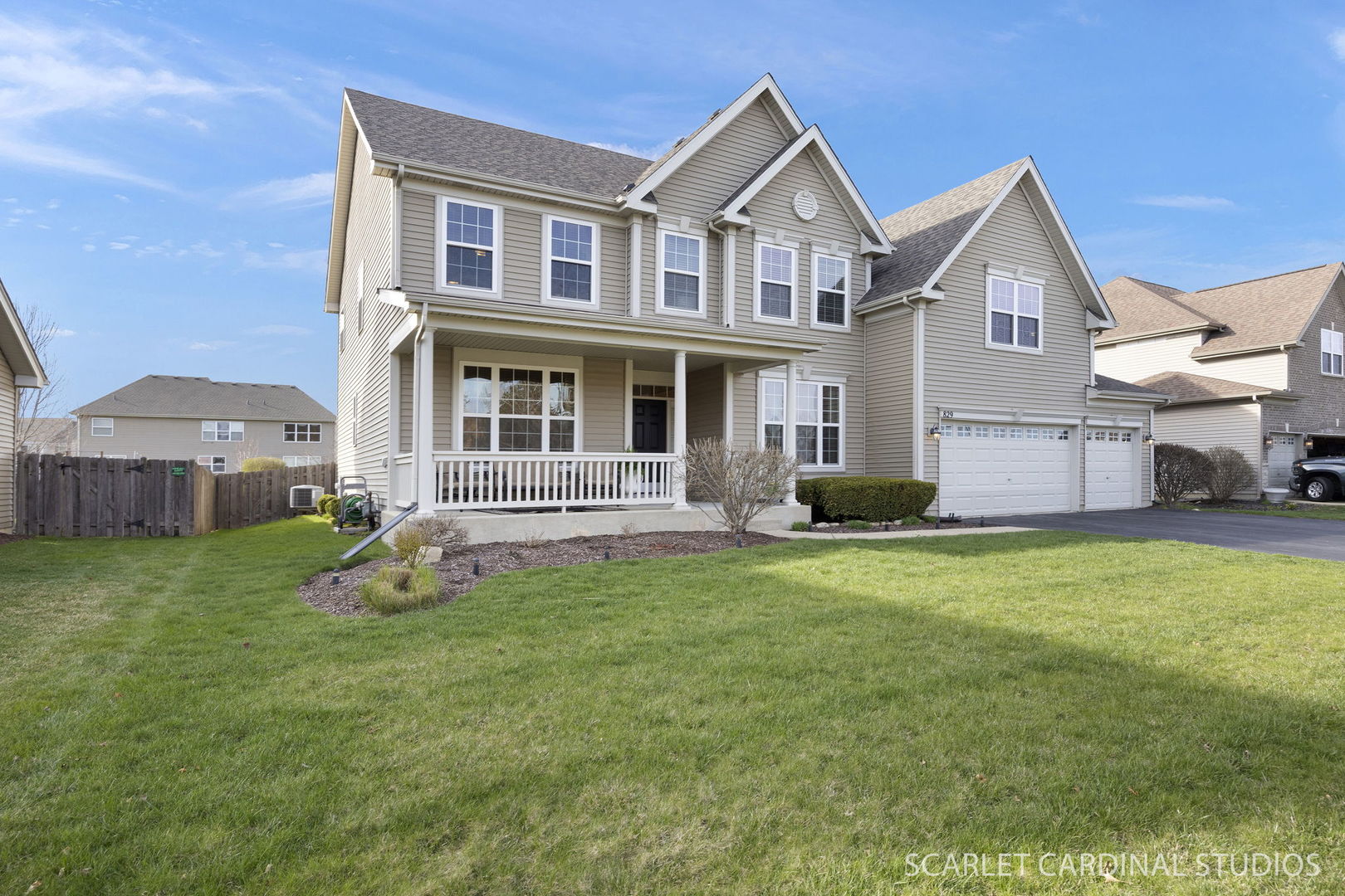 829 Preston Lane, Oswego, IL 60543