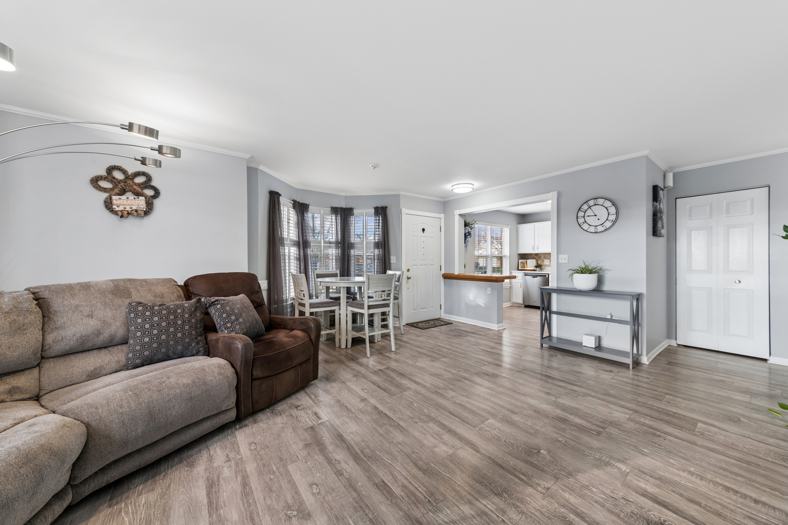 1979 Gary Court #A, Schaumburg, IL 60193