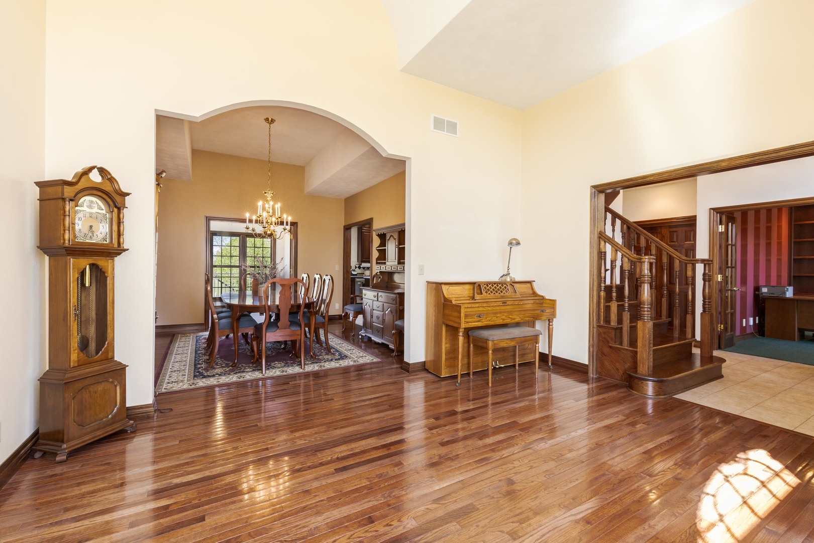 402 Northridge Estates, Normal, IL 61761