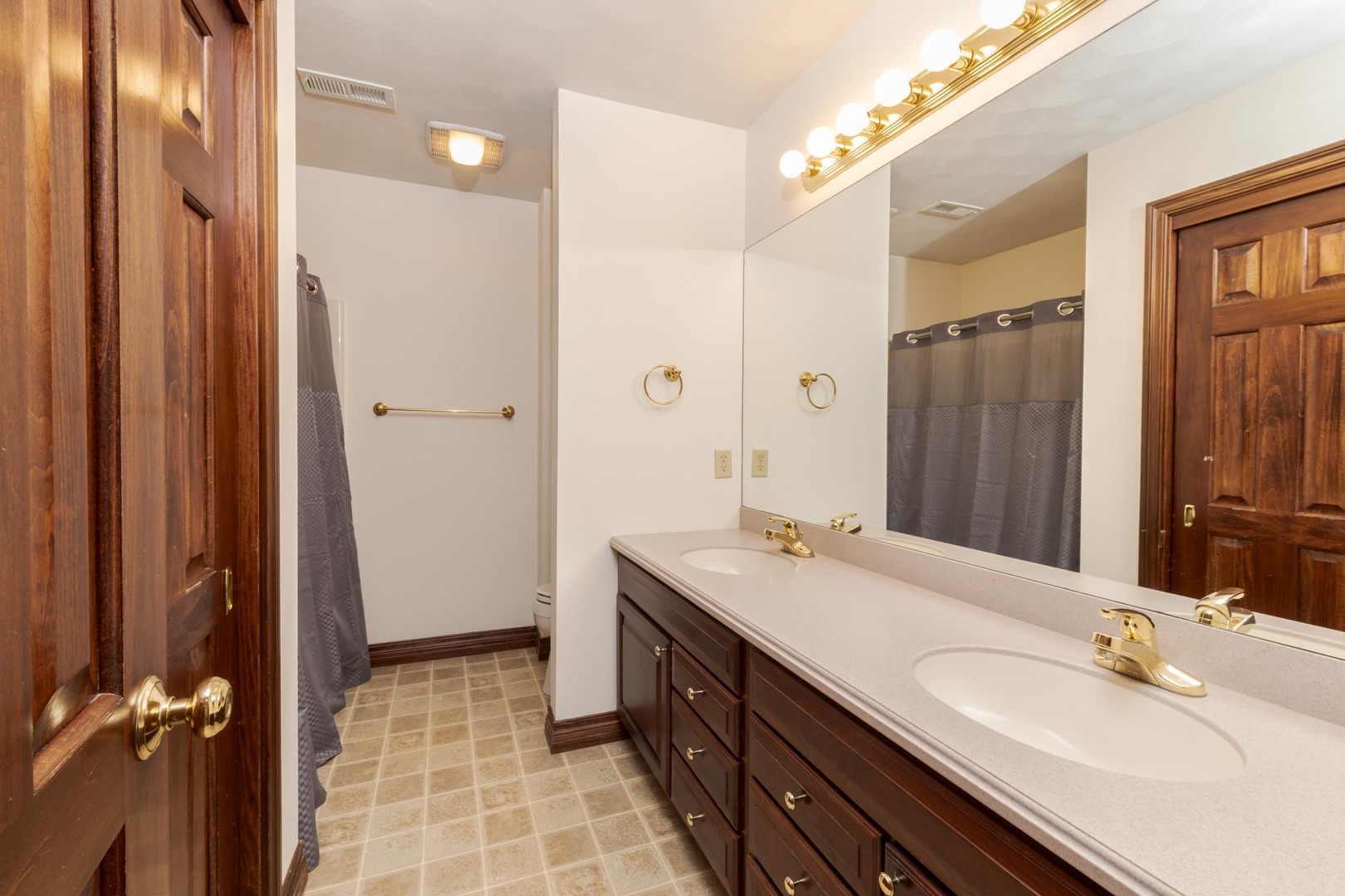 402 Northridge Estates, Normal, IL 61761