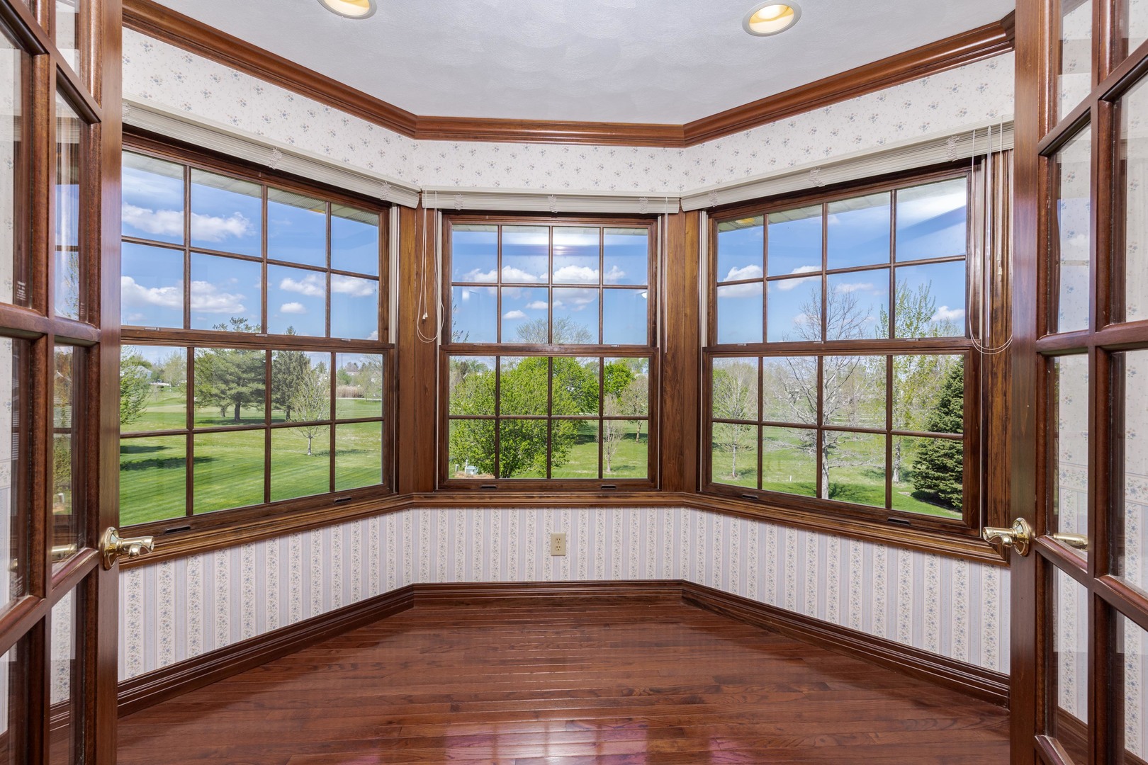 402 Northridge Estates, Normal, IL 61761