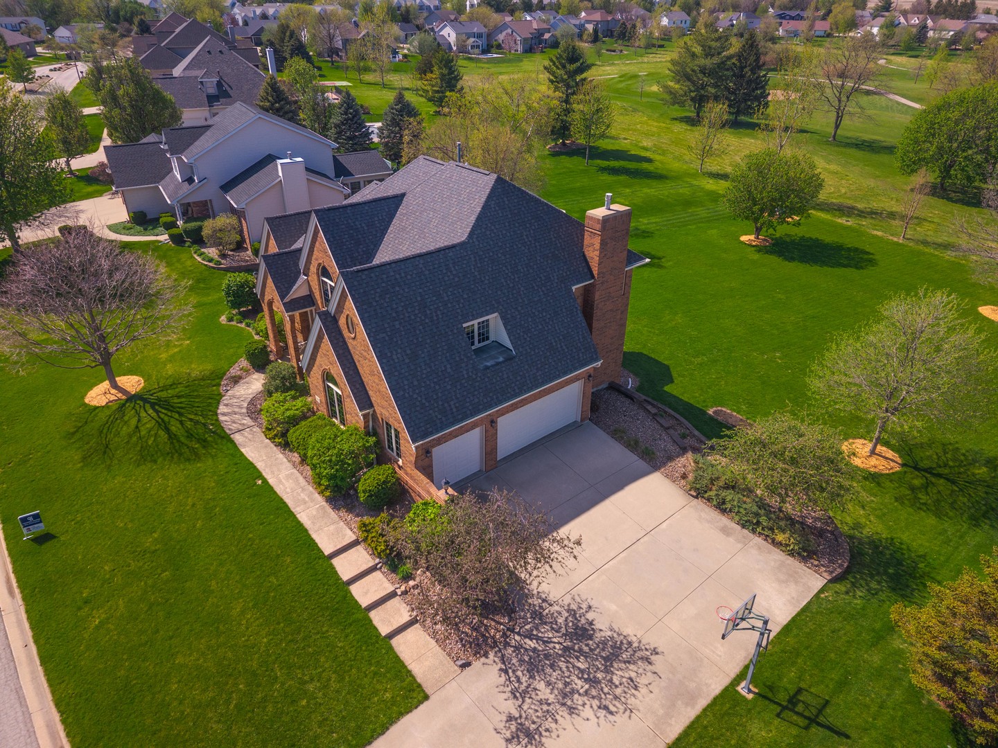 402 Northridge Estates, Normal, IL 61761