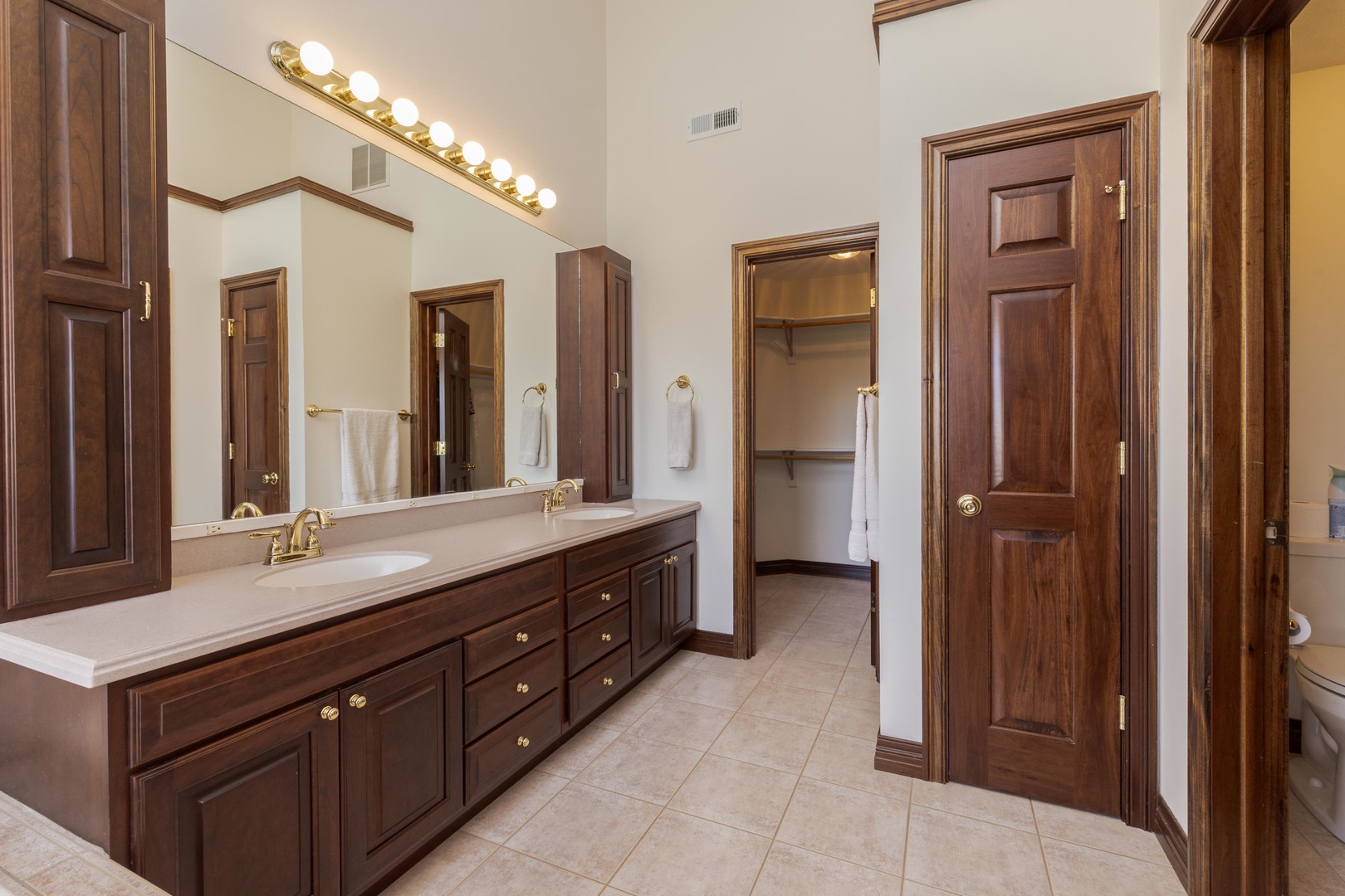 402 Northridge Estates, Normal, IL 61761