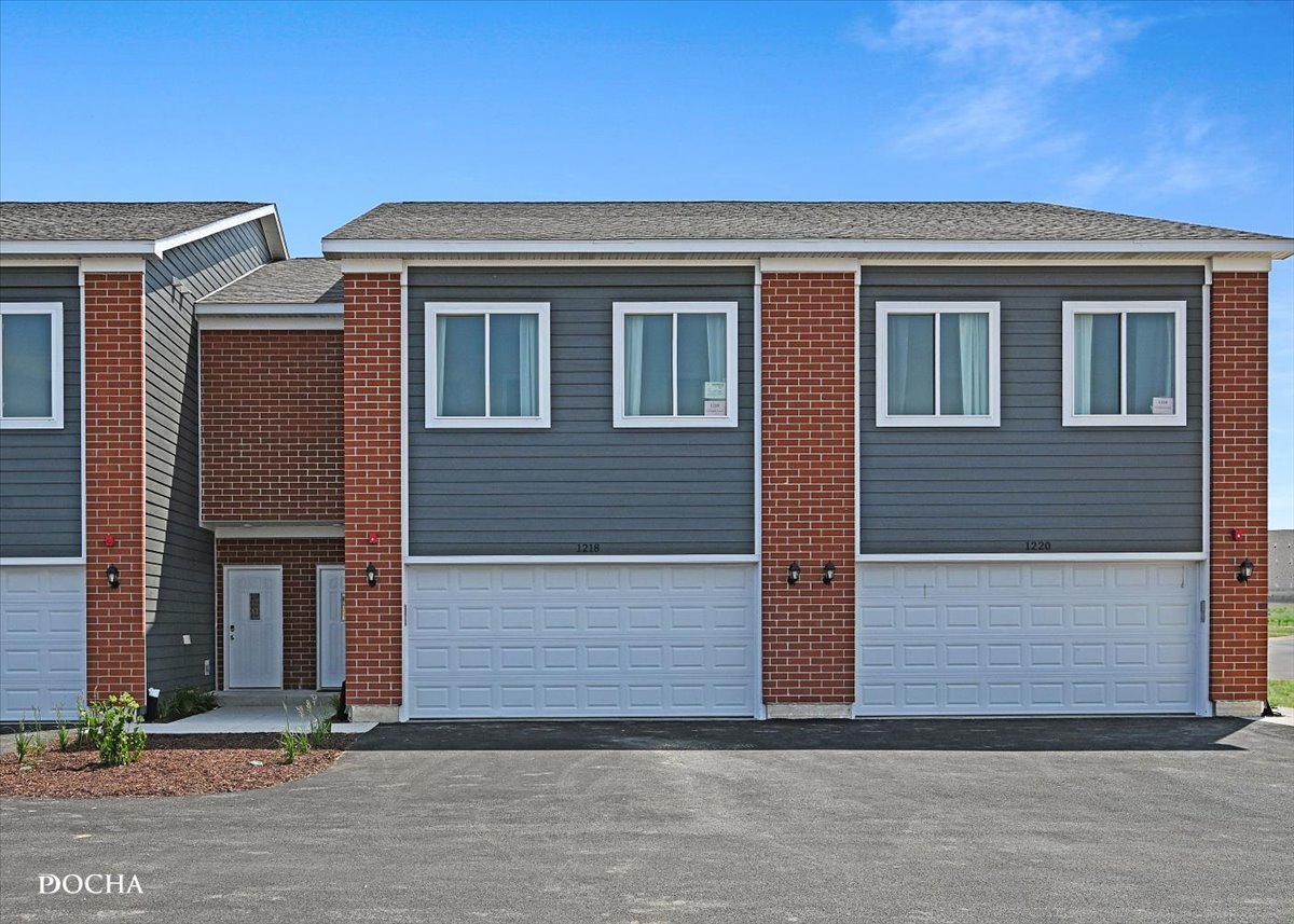 1233 Gillespie Lane, Yorkville, IL 60560