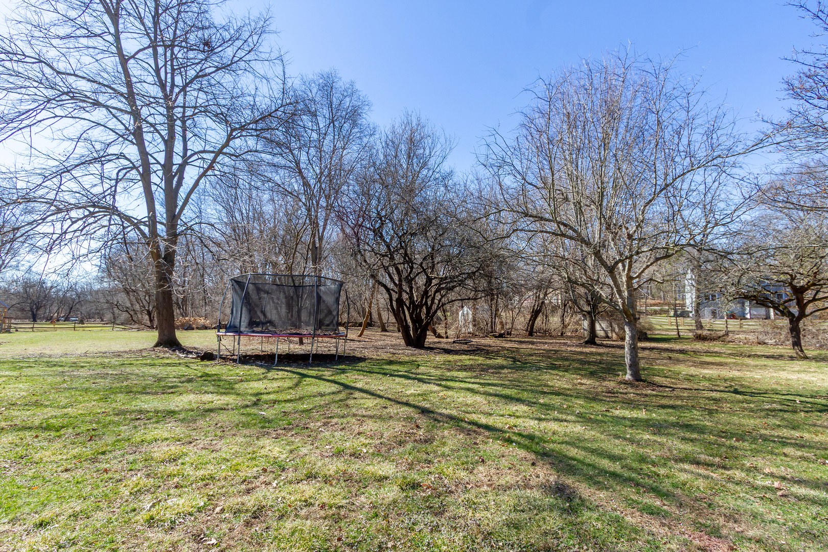 3N046 Lakeview Court, West Chicago, IL 60185