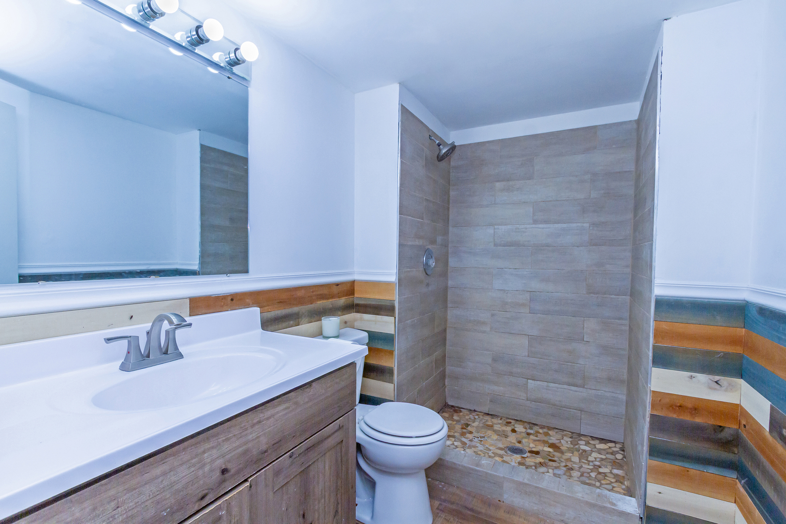 3N046 Lakeview Court, West Chicago, IL 60185