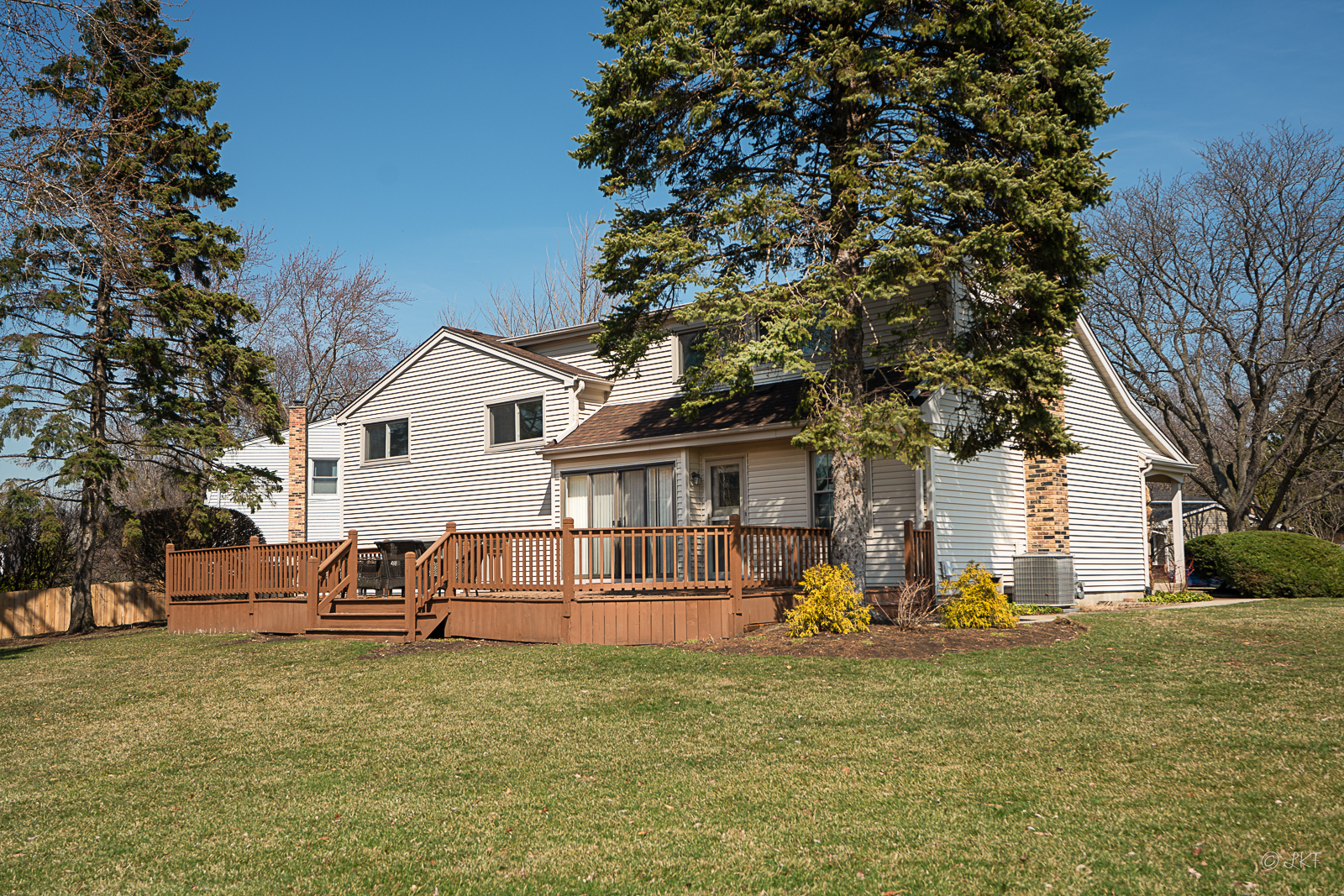 1123 Juniper Parkway, Libertyville, IL 60048