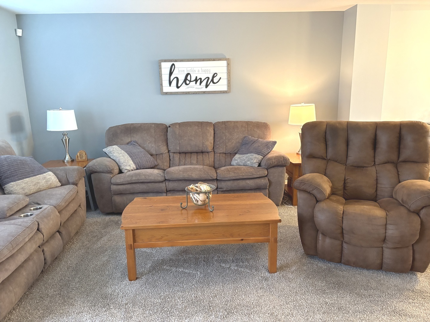 582 Spring Leaf Drive, Joliet, IL 60431