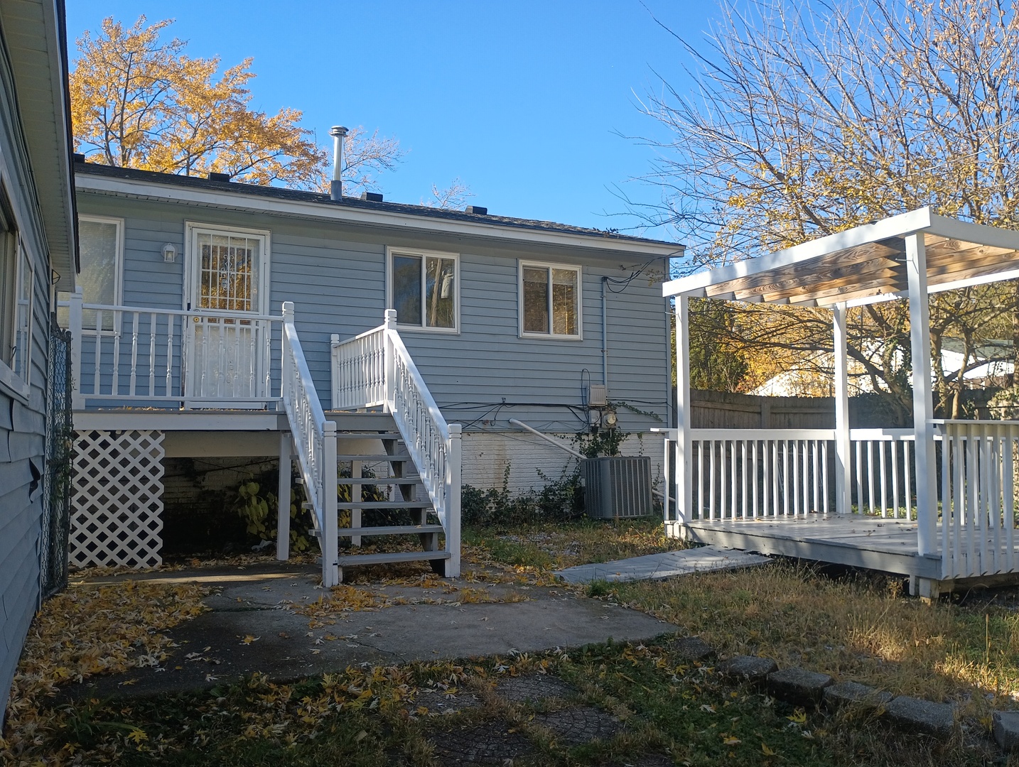 22223 Navaho Avenue, Sauk Village, IL 60411