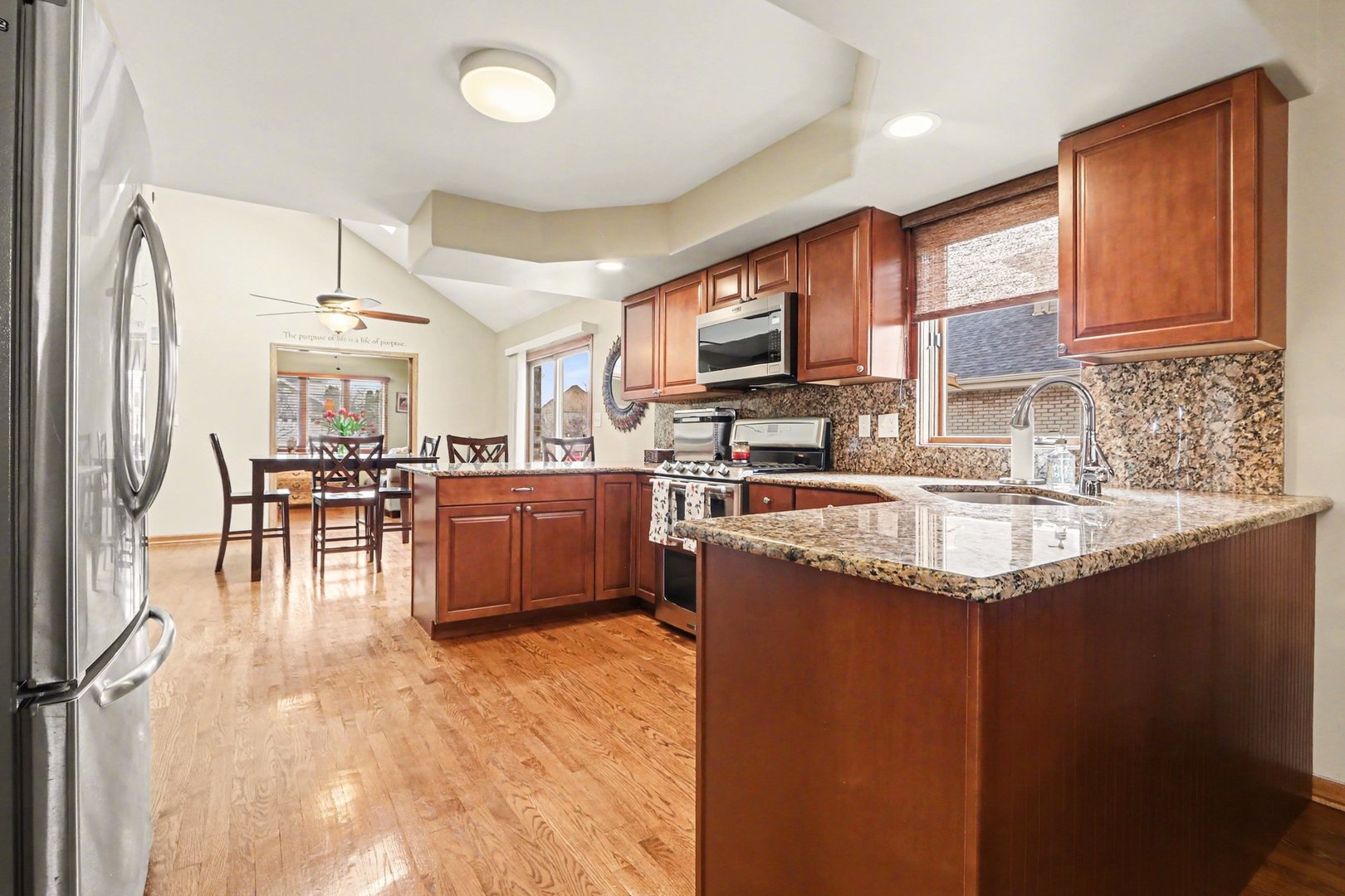 8990 W 175th Street, Tinley Park, IL 60487