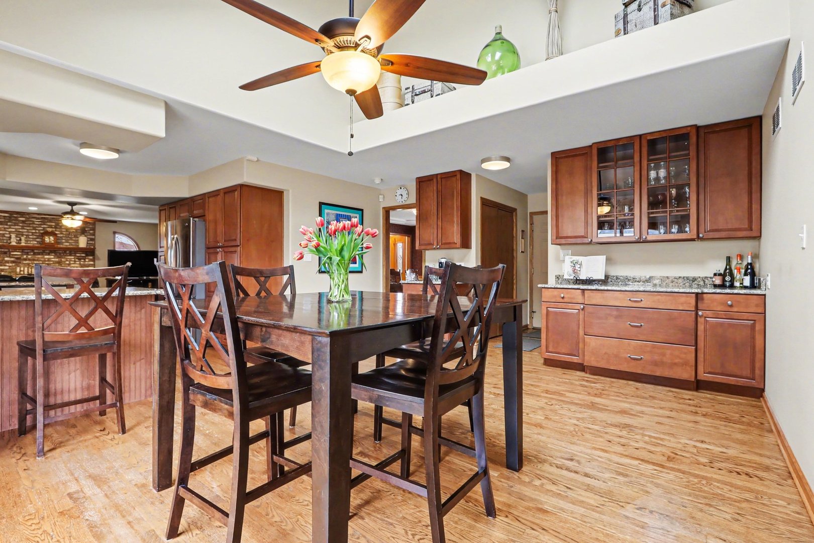 8990 W 175th Street, Tinley Park, IL 60487