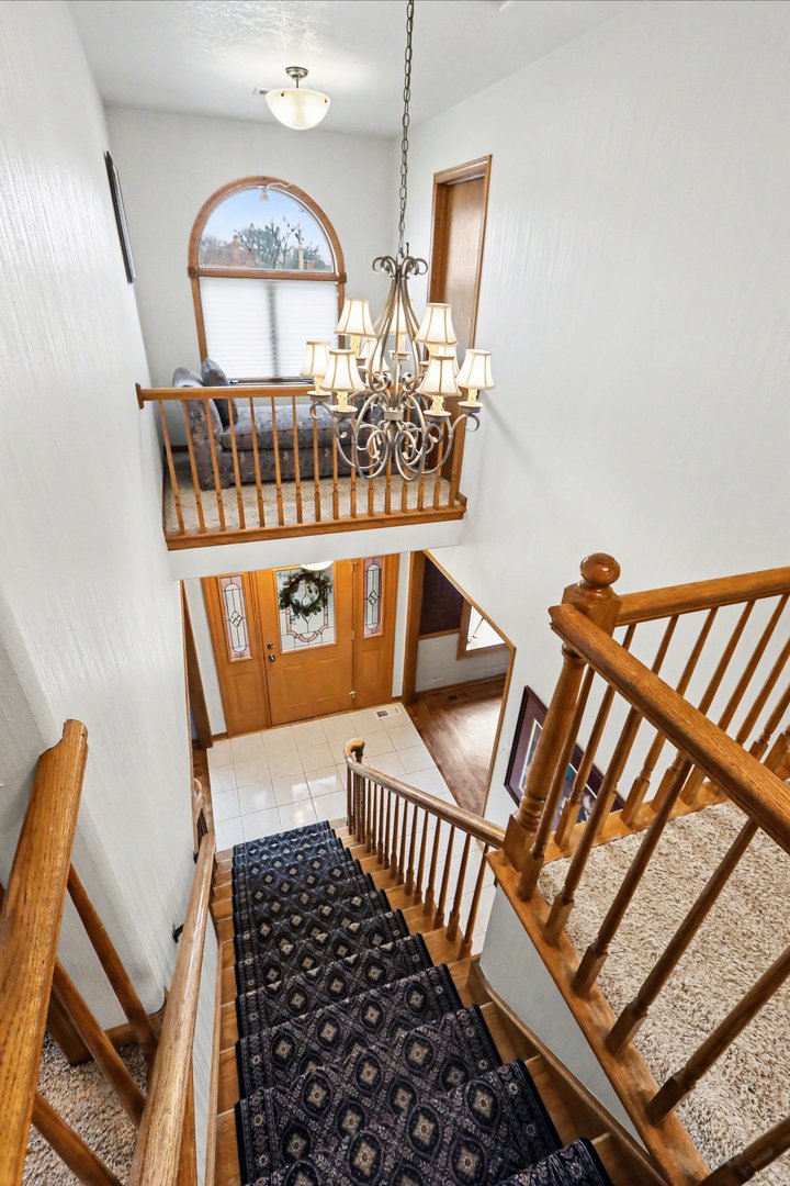 8990 W 175th Street, Tinley Park, IL 60487