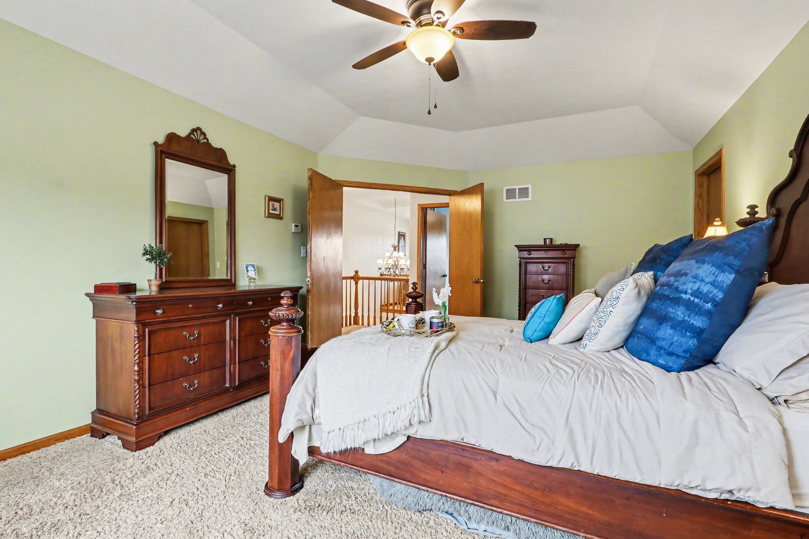 8990 W 175th Street, Tinley Park, IL 60487