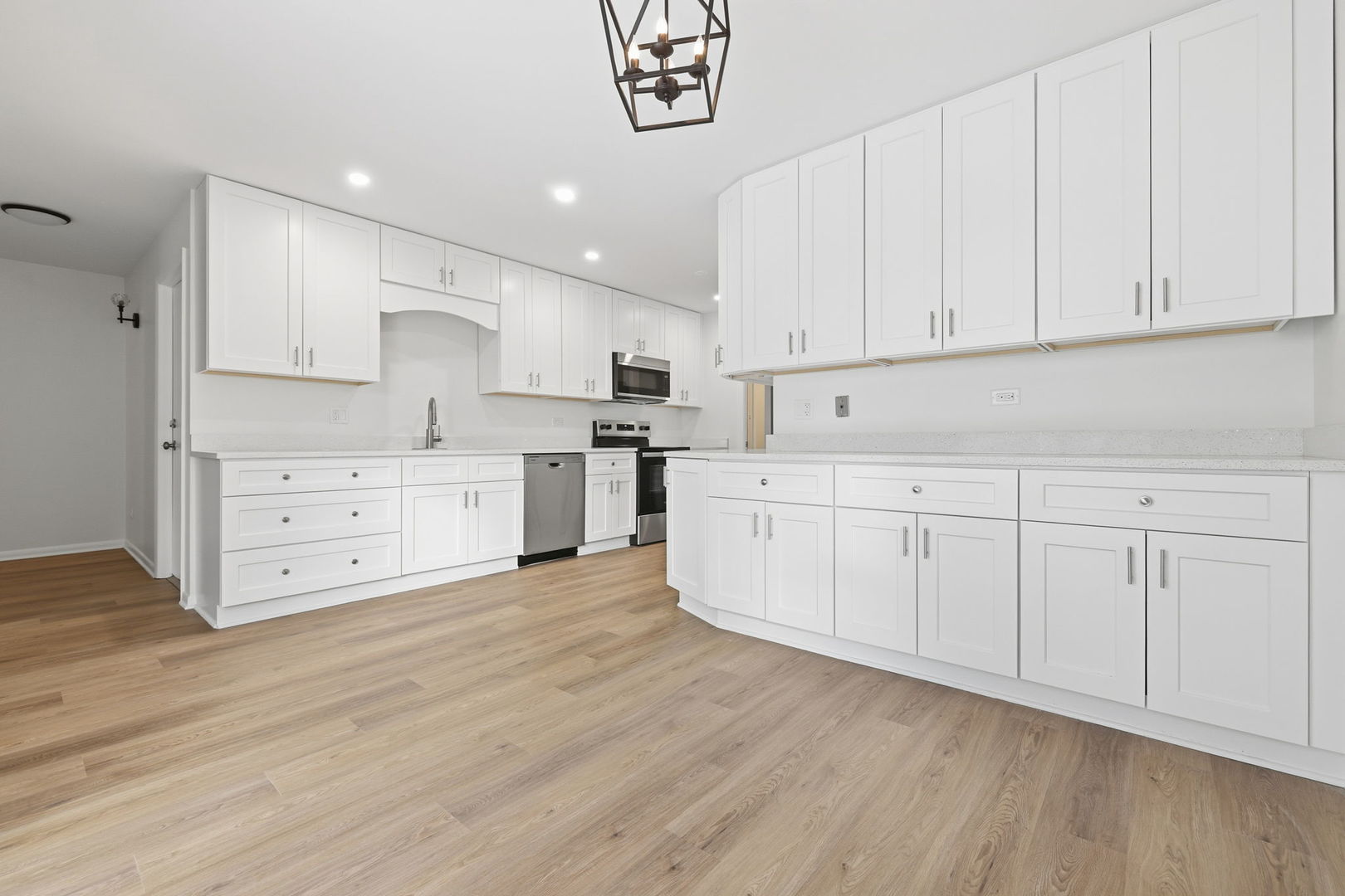 15606 Hollyhock Court, Orland Park, IL 60462