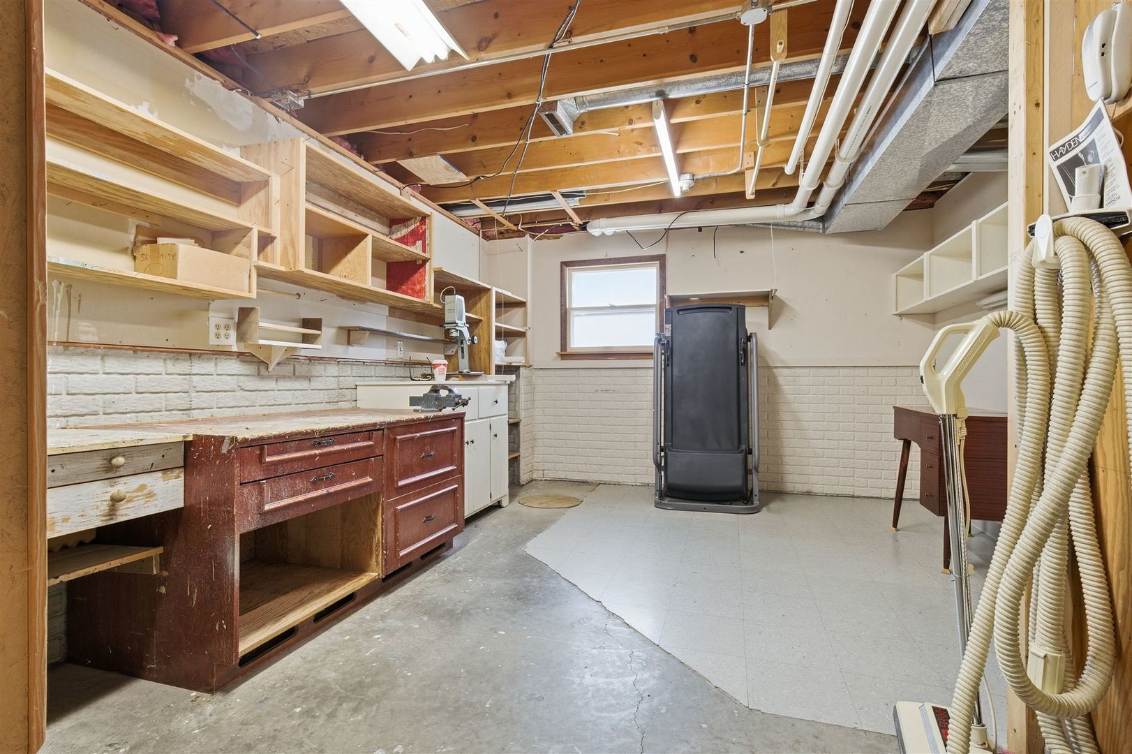 1204 Timber Ridge Court, Normal, IL 61761