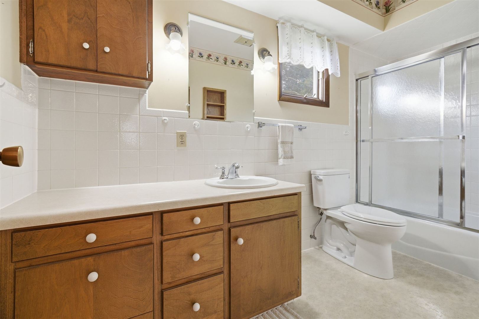 1204 Timber Ridge Court, Normal, IL 61761