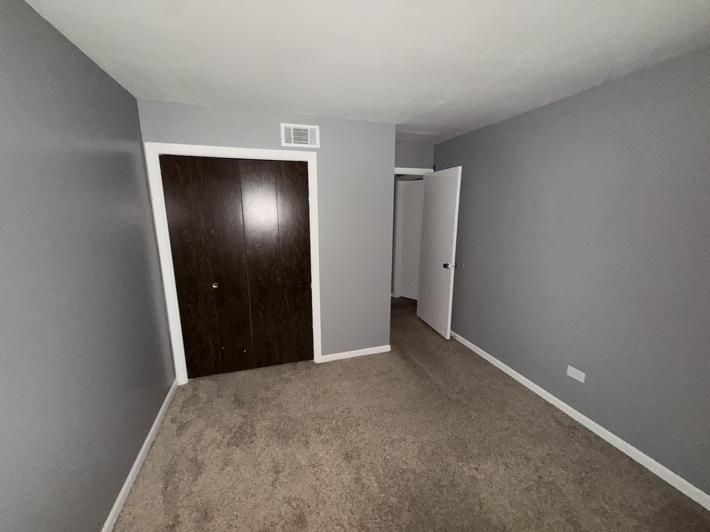 7131 Hickory Street #6, Tinley Park, IL 60477