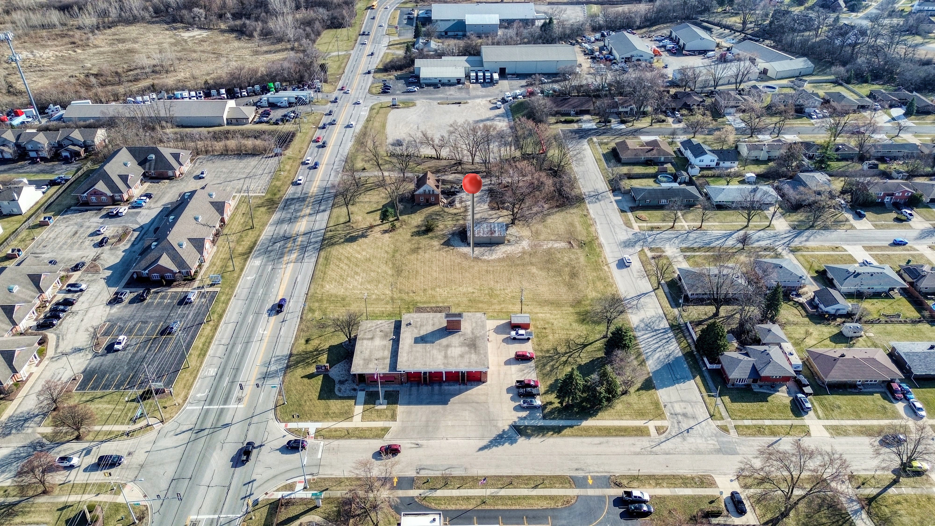 2213 WEBER Road, Crest Hill, IL 60403