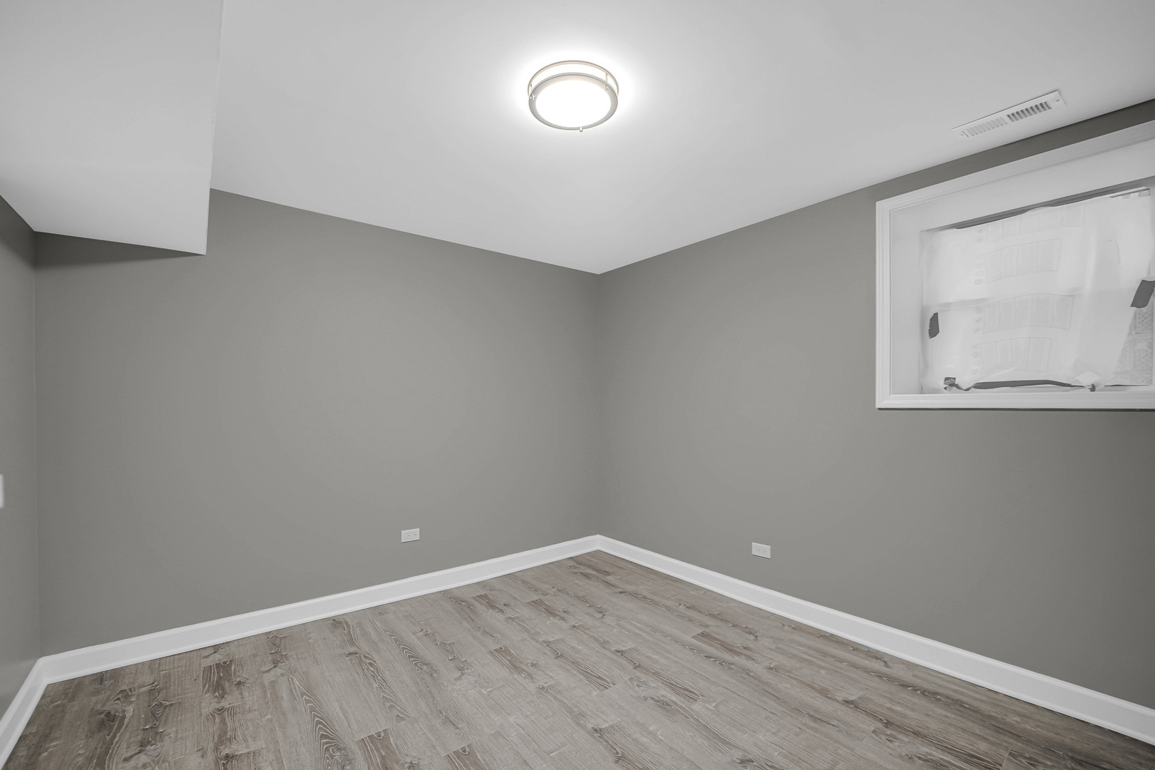 4528 W Maypole Avenue, Chicago, IL 60624