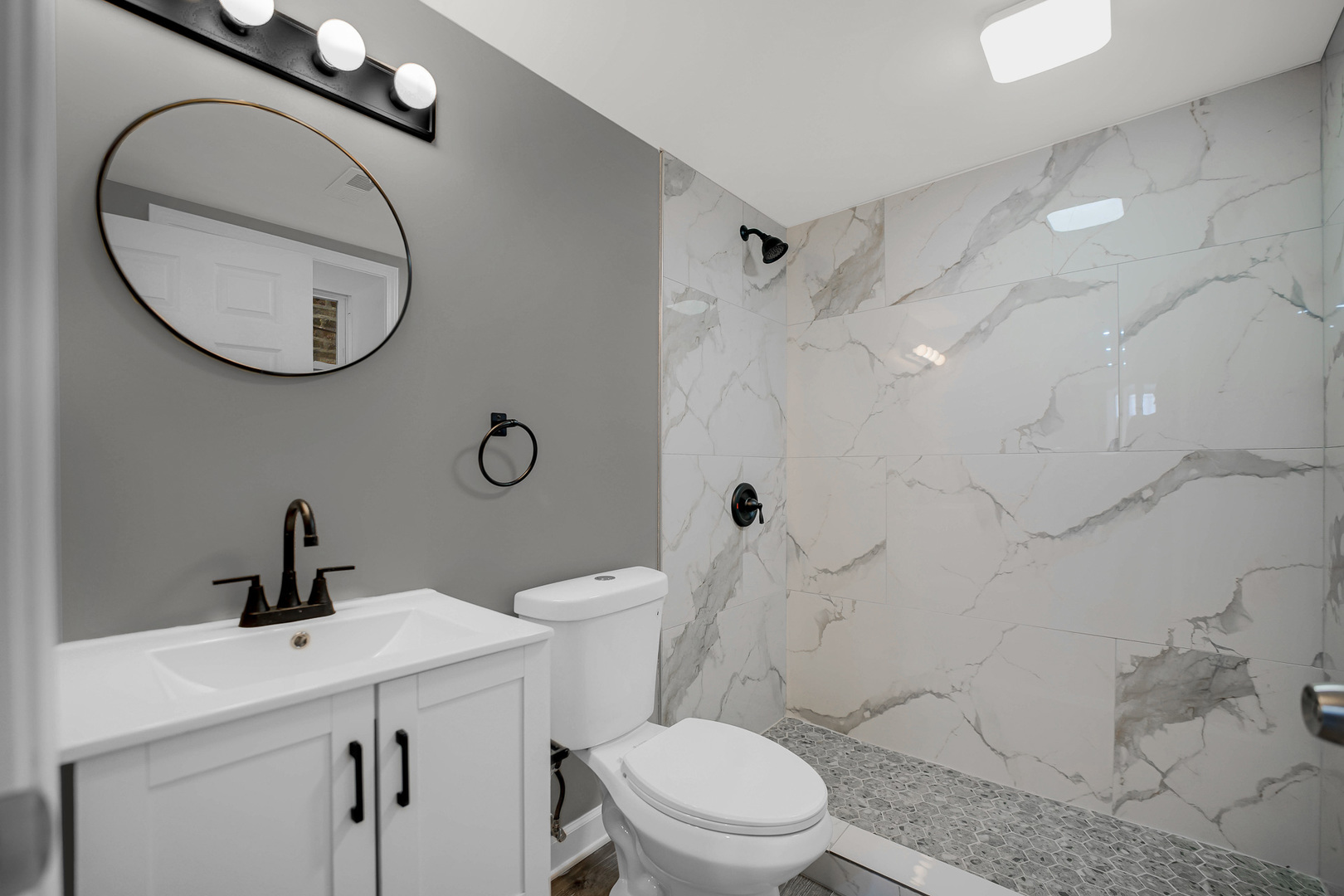 4528 W Maypole Avenue, Chicago, IL 60624