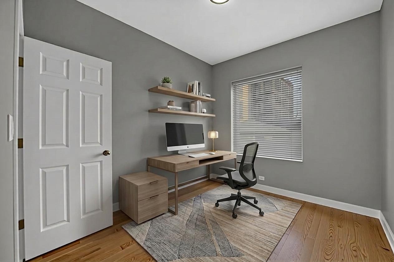 4528 W Maypole Avenue, Chicago, IL 60624