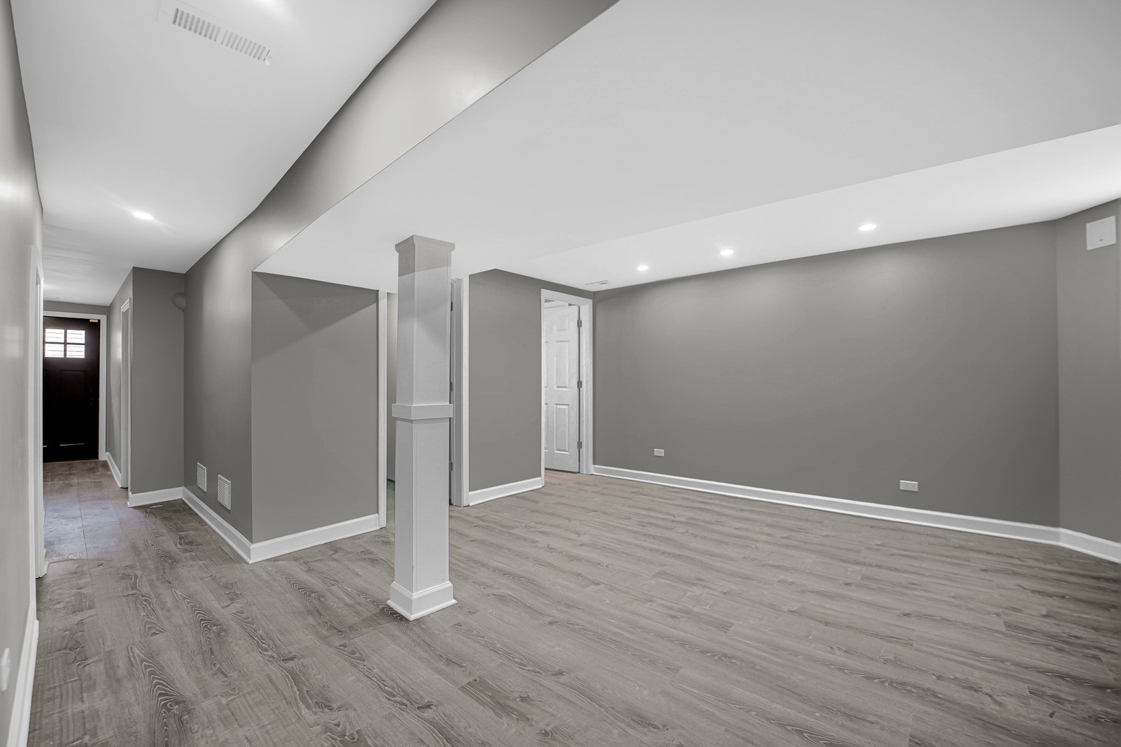 4528 W Maypole Avenue, Chicago, IL 60624